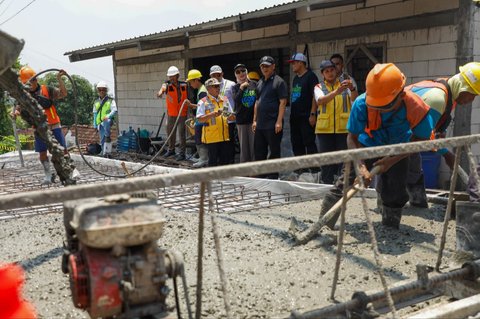 Gubernur Luthfi Genjot Pertumbuhan Ekonomi Jateng Lewat Pembangunan Jalan Rp13,47 M