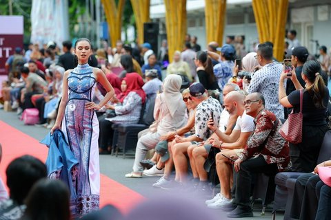 Fashion Lorong Bambu