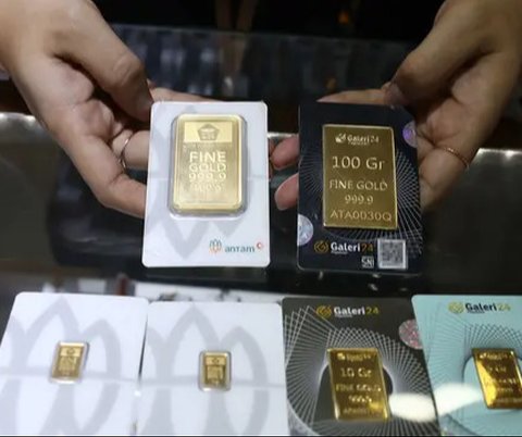 Di awal pekan ini, harga emas PT Aneka Tambang Tbk (ANTAM) bertahan di posisi Rp 599 ribu per gram, Jakarta, Senin(10/10). Jumlah itu tidak mengalami perubahan dari harga perdagangan akhir pe