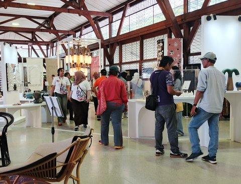pasar seni itb