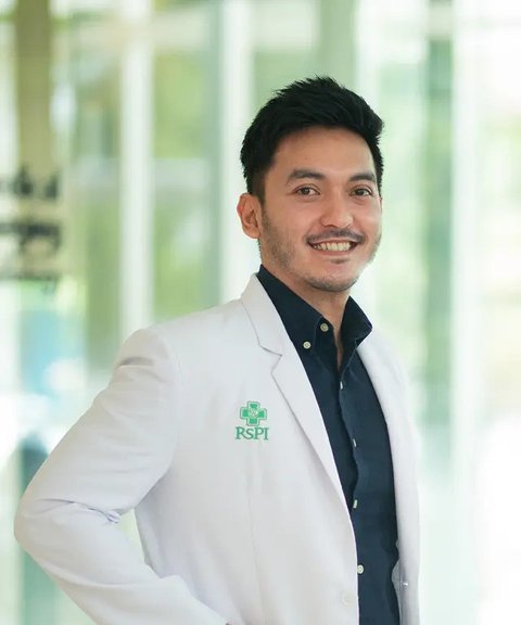 Terlalu banyak berada di bawah paparan sinar UV dapat mempercepat penuaan kulit. (Foto/Dok: freepik.com/boryanam)