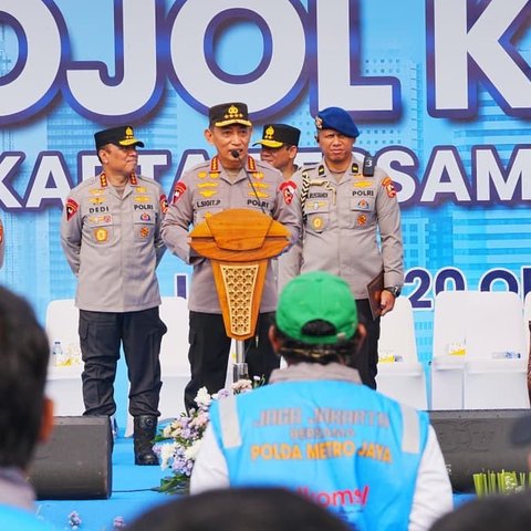 polri dan ojol apel di monas