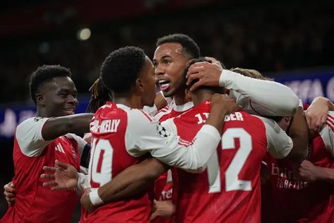 Selebrasi Desire Doue setelah mencetak gol kedua timnya dalam laga Liga Champions antara Bayer Leverkusen dan PSG di Leverkusen, Jerman, 21 Oktober 2025. (AP Photo/Martin Meissner)