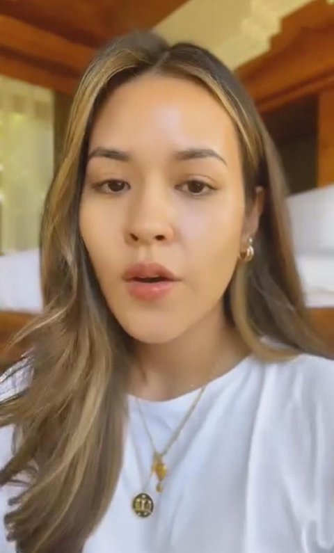 Potret Raisa Tanpa Makeup, Tetap Anggun dan Natural di Setiap Momen (sumber: Instagram/raisa6690)