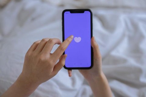 Tinder merilis fitur premium yang harga berlangganannya lebih mahal bagi pengguna di atas usia 30 tahun.