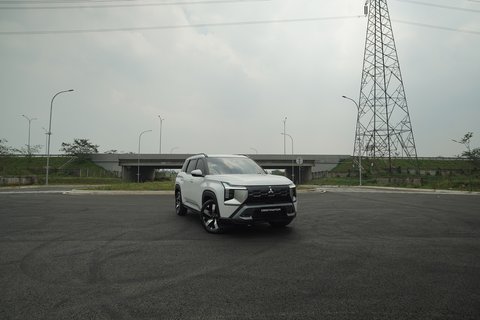 Tampilan solid Mitsubishi Destinator.