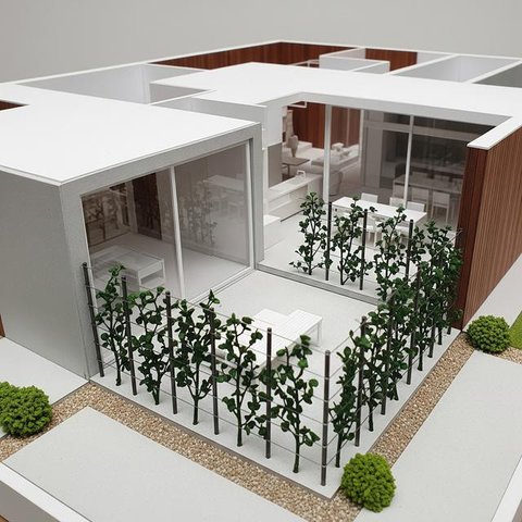 Model Rumah Kecil Tapi Luas dengan Pagar Tanaman Hias Modern Minimalis