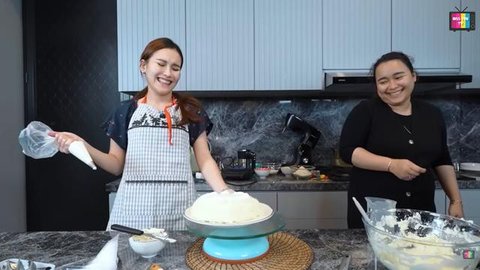 Potret Dapur Ayu Ting Ting di Rumah Jaksel