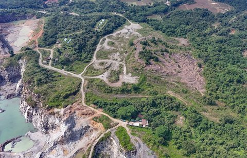 Area tambang galian C yang berhenti beroperasi di wilayah Sudamanik, Gorowong, Parung Panjang, Kabupaten Bogor, Jawa Barat, Kamis  (23/10/2025).