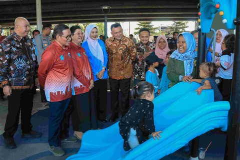 Gubernur Pramono Resmikan Taman Si Pitung di Kolong Jalan Tol Jampea Jakut