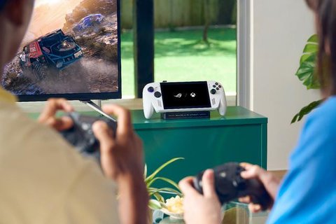 Asus akhirnya meluncurkan ROG Xbox Ally dan Ally X di Indonesia. cek spesifikasinya. (Liputan6.com/ Yuslianson)