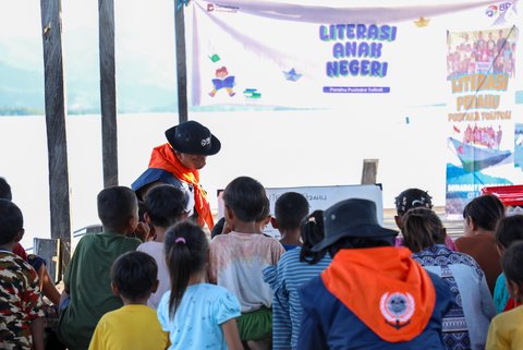 BRI Peduli Salurkan Perahu Literasi, Dorong Peningkatan Kualitas Pendidikan di Wilayah Pesisir Tolitoli