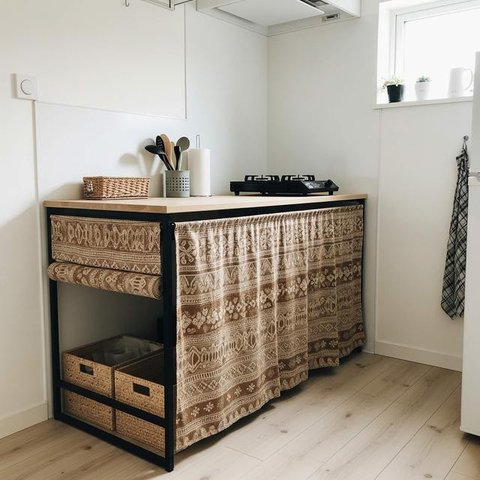 Ide Dapur Terbatas Tapi Rapi untuk Rumah Kontrakan. Foto: Gemini