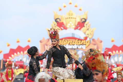 Pagelaran Kolosal Gandrung Sewu Banyuwangi