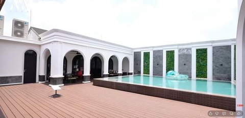 Potret Kolam Renang Rooftop di Rumah Baru Sarwendah, Mewah dan Bernuansa Klasik Modern (sumber: YouTube AH)