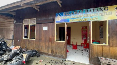 Kantor SPKT Polres Mamberamo Raya Dirusak (Foto: Dok. Polda Papua)