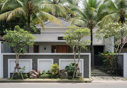 Pagar Rumah Natural dengan Batu Kali (Sumber: gemini.com)