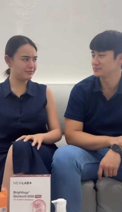 Cincin Tunangan dan Cincin Pernikahan Amanda Manopo. [@rollmoments]