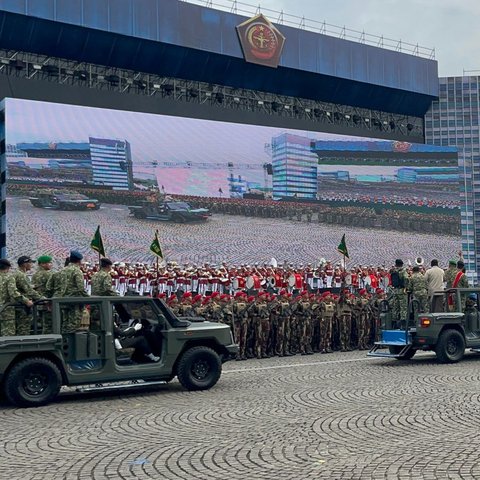 Panglima TNI Beri Arahan Prajurit Gladi Bersih HUT TNI