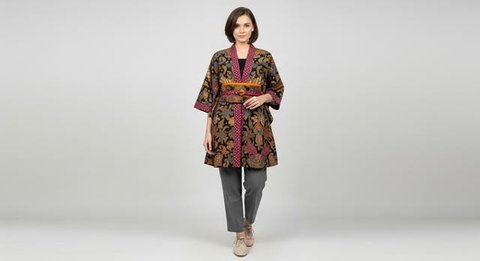 Contoh Model Atasan Batik Kimono Anti Kaku 2025