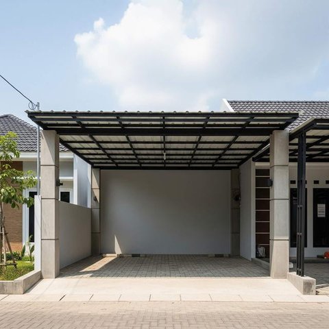Kanopi Bahan Besi Beton dan Hollow untuk Rumah Minimalis. Foto: Gemini