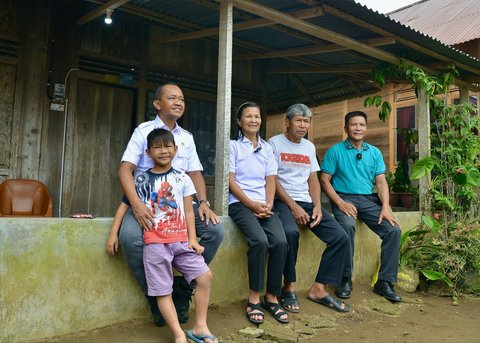 Menteri Energi dan Sumber Daya Mineral (ESDM) Bahlil Lahadalia di Minahasa