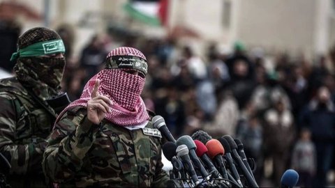 Juru bicara sayap militer Hamas Brigade Al-Qassam, Abu Obeida.