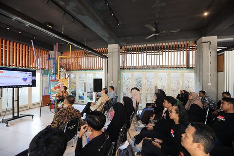 Direktur Sesdilu Kemenlu RI, Tubagus Edwin Suchranudin, saat bertemu Bupati Banyuwangi, Ipuk Fiestiandani