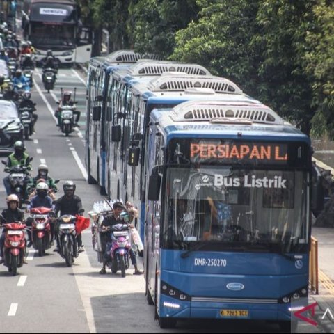 ilustrasi bus Transjakarta