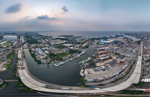 Diketahui, pembangunan jalan tol Harbour Road II sepanjang 9,6 kilometer yang dimulai dari Ancol Timur hingga Pluit dibangun dengan konsep layang (elevated). (merdeka.com/Arie Basuki)