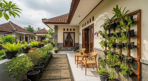 Tips Menata Pot Bunga dan Kursi di Teras Sempit agar Tetap Nyaman