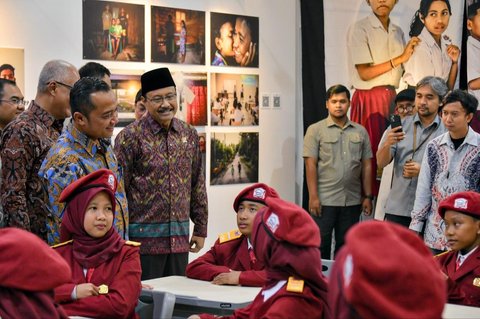 Menteri Sosial Saifullah Yusuf atau Gus Ipul saat menghadiri pembukaan pameran bertajuk