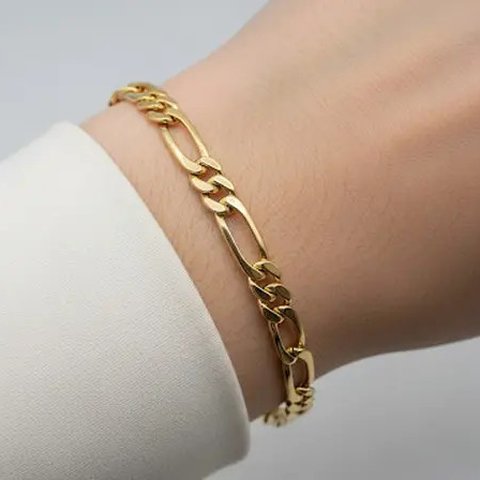 Gelang Charm Personal/Model Gelang Emas 22 Karat 3 Gram (Sumber: gemini.com)