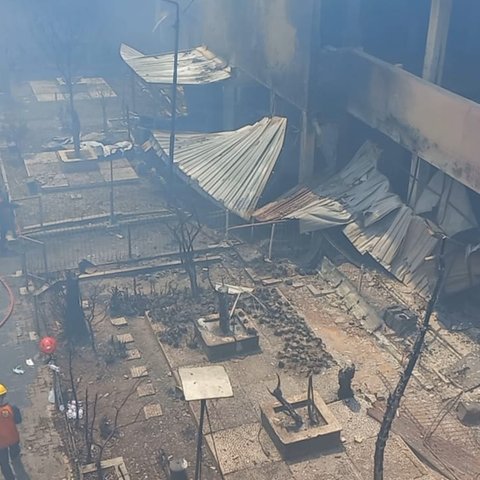 Ratusan Kios Pasar Wonogiri Kota Hangus, Tangis Pedagang Meledak, Pemda Resmi Tanggap Darurat