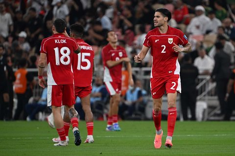 Pemain Timnas Indonesia Kevin Diks merayakan gol pembuka timnya dalam pertandingan babak keempat kualifikasi Piala Dunia 2026 Grup B antara Arab Saudi dan Indonesia di Stadion Alinma Bank, King Abdullah Sports City, Jeddah, Arab Saudi, Rabu, (08/10/2025) waktu setempat.