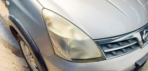 Mika lampu mobil yang buram bisa kembali kinclong dan bisa dilakukan sendiri dirumah (garasi.id)