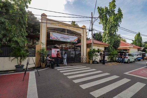 Suasana SMAN 72 Jakarta di kawasan Kelapa Gading, Jakarta Utara, Senin (10/11/2025).
