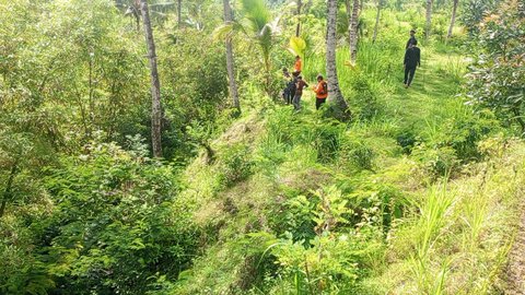 Tim SAR gabungan Bali menemukan jenazah perempuan lansia bernama Ni Wayan Ratu (75) di bawah jurang, Rabu (12/11)