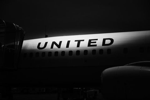 Ilustrasi pesawat United Airlines. (dok. Skeeze/Pixabay/Tri Ayu Lutfiani)