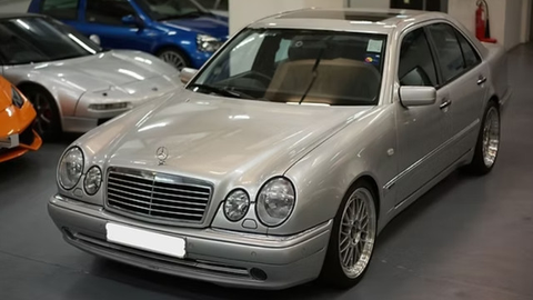 Mercedes-Benz C-Class W203 (source: wikimedia.org)