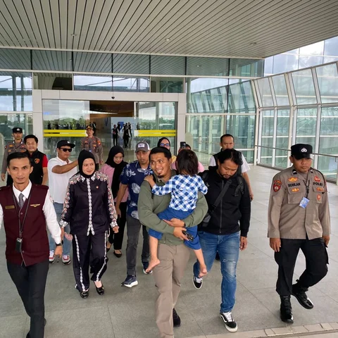 Bocah Bilqis bersama keluarganya. (istimewa)