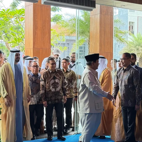 Prabowo dan Putra MBZ Kunjungi RS Kardiologi Solo