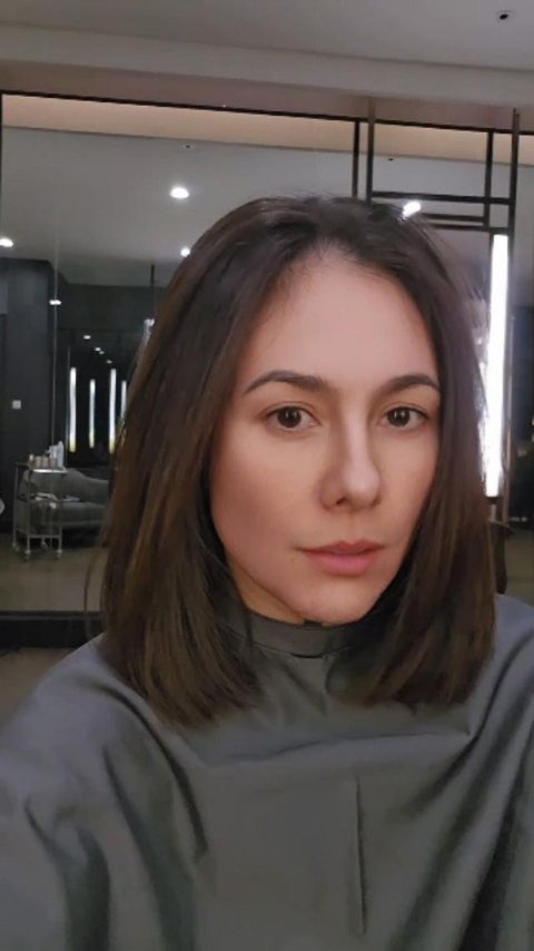 Model Rambut Pendek Sebahu ala Wulan Guritno, Makin Fresh di Penampilan Terbaru (Foto: Instagram/wulanguritno)