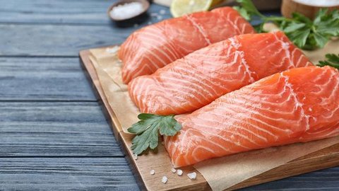 Misi BKKBN: Makan Ikan Berkualitas seperti Salmon untuk Anak-Anak, Mimpi Besar Menuju Masa Depan Sehat dan Cegah Kebodohan (Foto: Aditya Eka Prawira/Liputan6.com)
