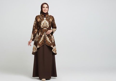 Model Outer Batik Sutra Syar'i/Gemini AI
