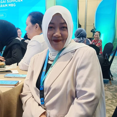 Rini Damayanti, Ketua DPC HIPMIKIMDO (Himpunan Pengusaha Mikro dan Kecil Indonesia) Kota Serang