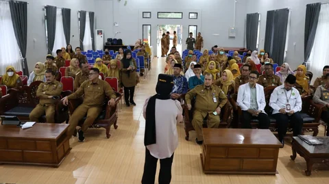 Wali Kota Bontang Neni Moerniaeni memberi sambutan di acara Diseminasi Audit Kasus Stunting Tahun 2025