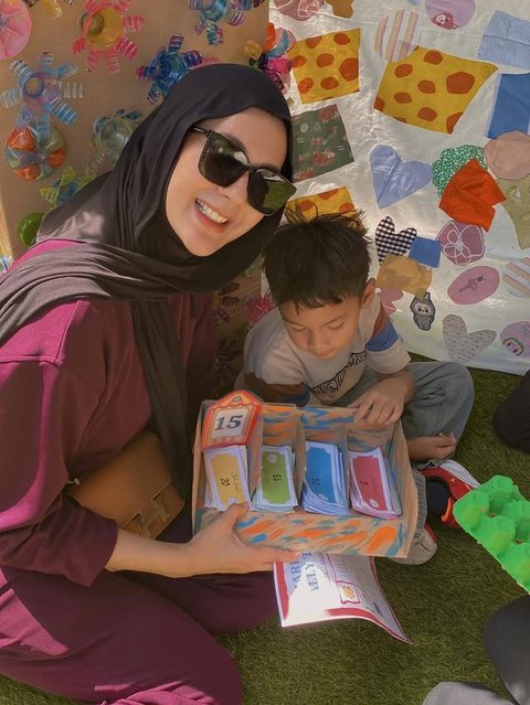 Paula Verhoeven hadiri acara sekolah Kiano. [IG: @paula_verhoeven]