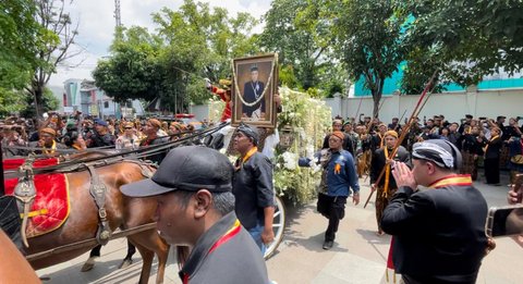 Jenazah Paku Buwono XIII