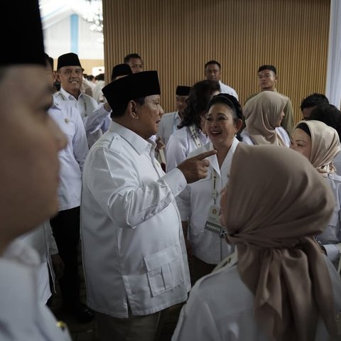 Kumpulkan Kader di Hambalang, Prabowo Tegaskan Gerindra Harus Selalu Bela Rakyat